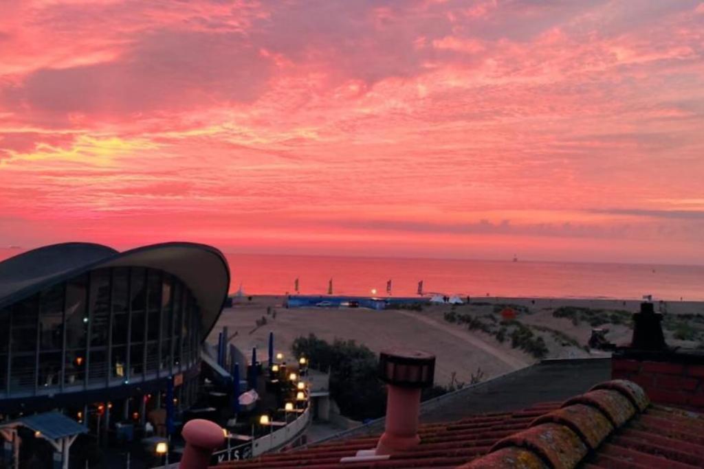 Sonnendeck, Direkt Am Leuchtturm Apartment รอสต็อค ภายนอก รูปภาพ